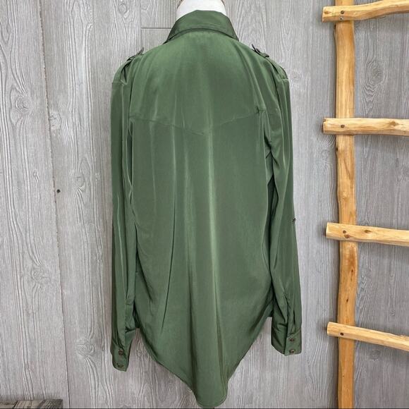 Rock & Republic Silky Army Green Button Up Blouse Size XS - Picture 4 of 6